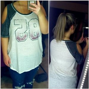 Maurice's 2x Jersey open shoulder tshirt